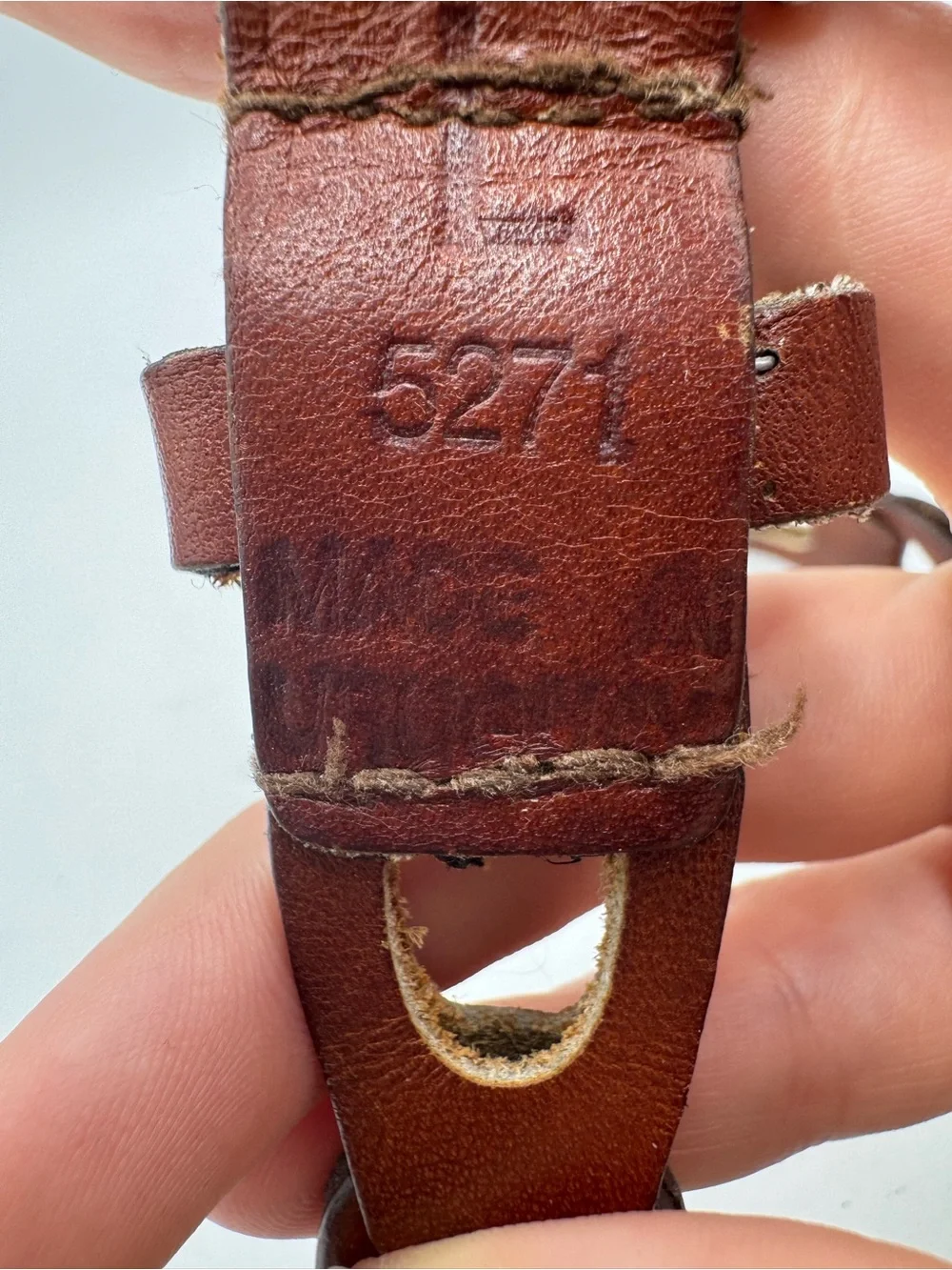 Vintage Brown Leather Made in Uruguay Latch and Loop Buckle Belt READ FOR SIZE